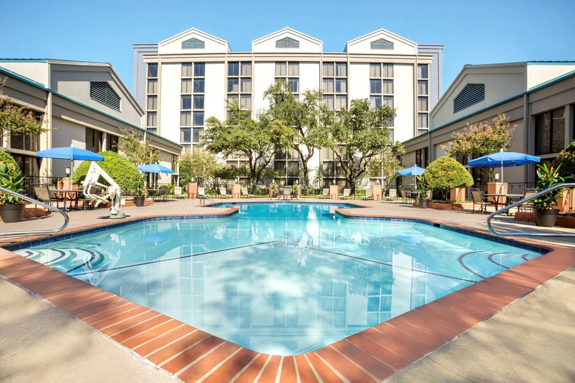 Doubletree By Hilton Dfw Airport North Ξενοδοχείο Irving Εξωτερικό φωτογραφία